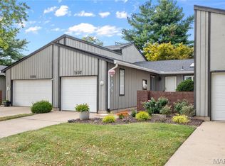 1107 Woodgate Dr, O'Fallon, IL 62269