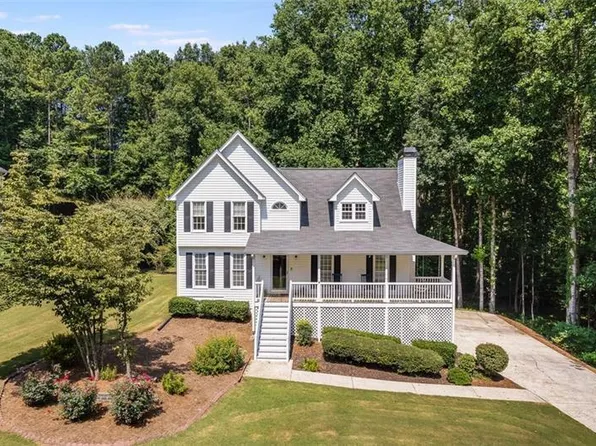 484 Warrenton Dr, Douglasville, GA 30134