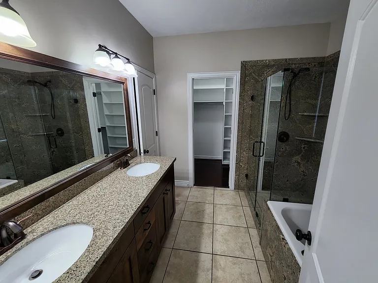 11369 S. Hereford Court — Photo 11