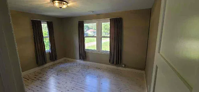 1509 N Breezeland Rd #COTTAGE — Photo 13