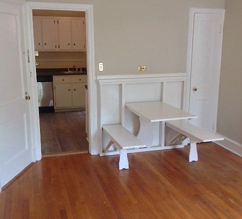 4th image of 3129 W Franklin St APT 8