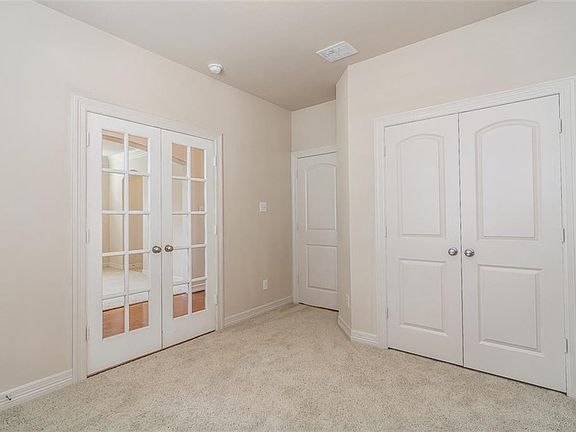 5th image of 837 Gladewater Dr