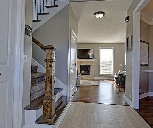 4th image of 17615 Y St