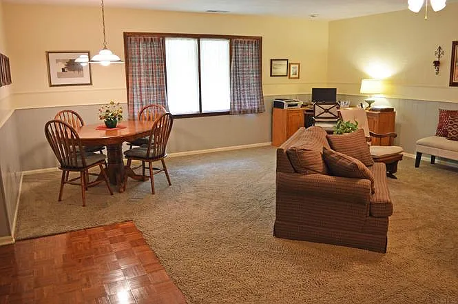 2916 E Eastridge Dr — Photo 11