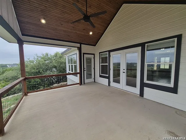 427 Primrose Path — Photo 33