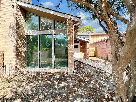 4th image of 4742 N Cashel Cir