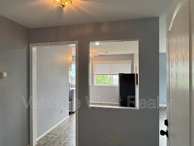 3779 Carrall Rd #3