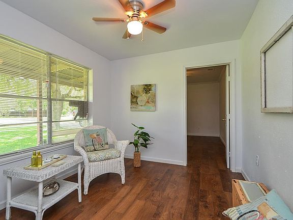4th image of 6305 Amie Ln #879