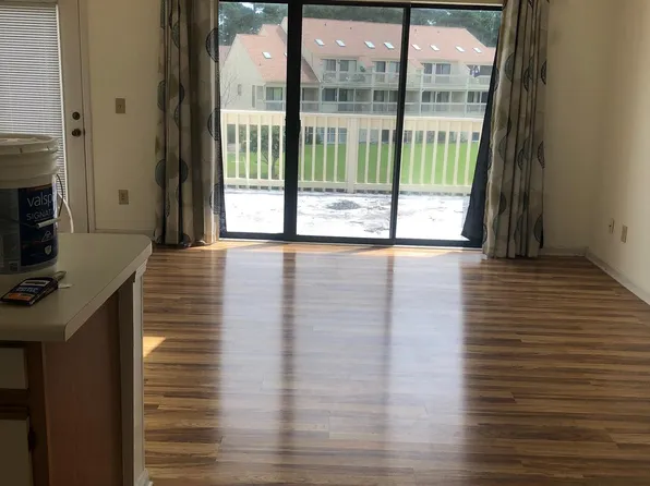 510 Fairwood Lakes Rd, Myrtle Beach, SC 29588