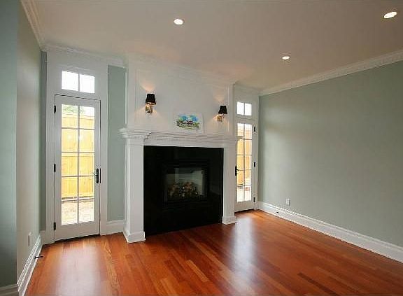 4th image of 700 Cabrillo Ave