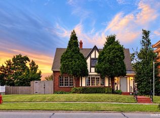 315 W Locust St, Boonville, IN 47601
