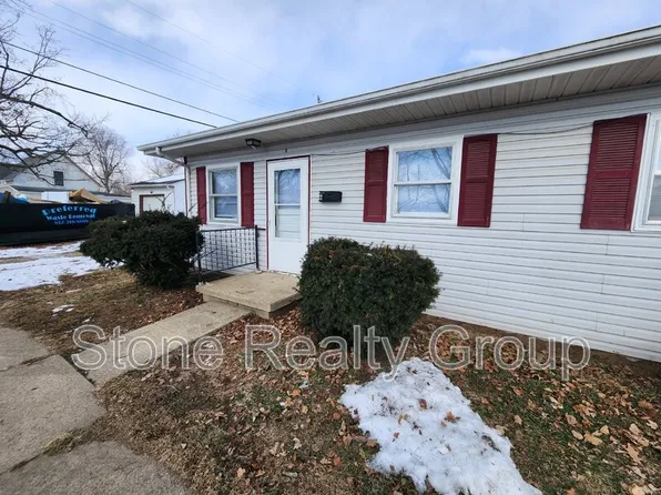 6 E Union St, Worthington, IN 47471