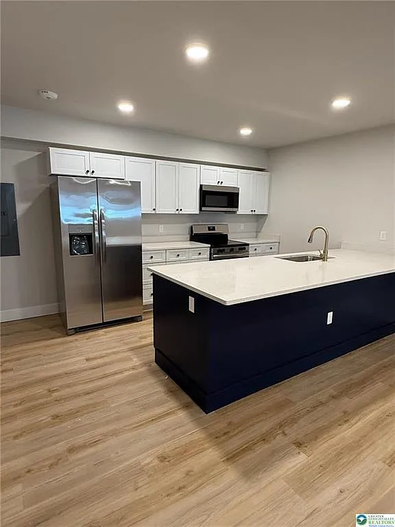 1 bed, 1.0 bath, 891 sqft, $1,395 — Photo 3