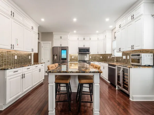 7544 Pateo Pass Dr, Blacklick, OH 43004