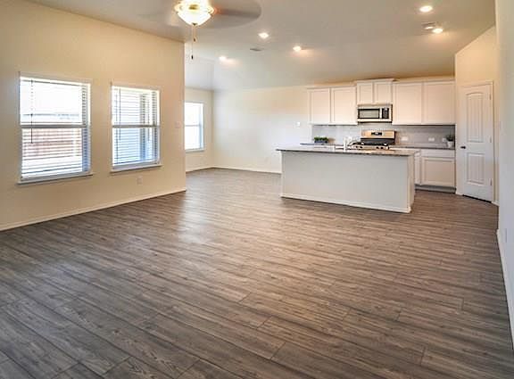 2nd image of 9001 Zubia Ln