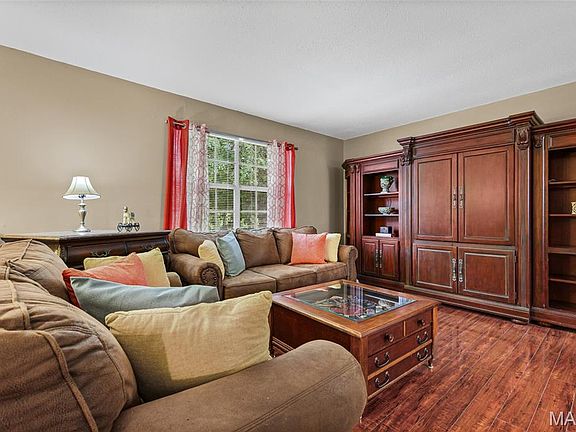 5th image of 2905 Misty Cir