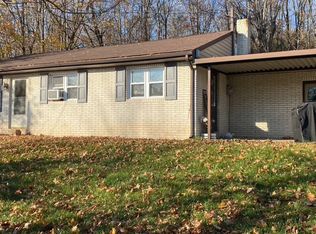 7038 Hillside Rd, Harrisburg, PA 17112