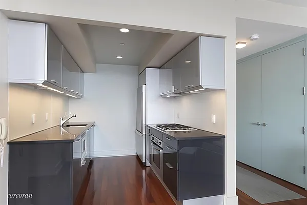 Sold by Corcoran | media 6