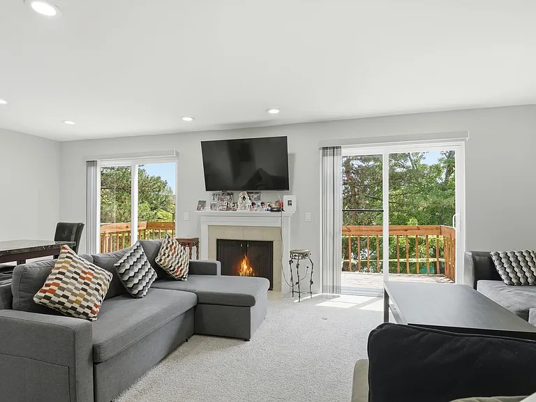 5271 Wright Way E — Photo 9