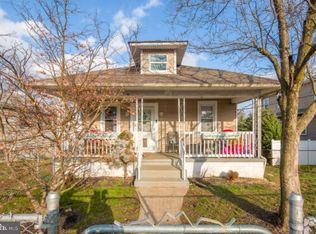 23 S Cedar Ave, Maple Shade, NJ 08052