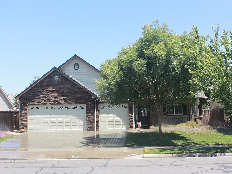 1st image of 3324 W Connelly Ave