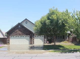 3324 W Connelly Ave, Visalia, CA