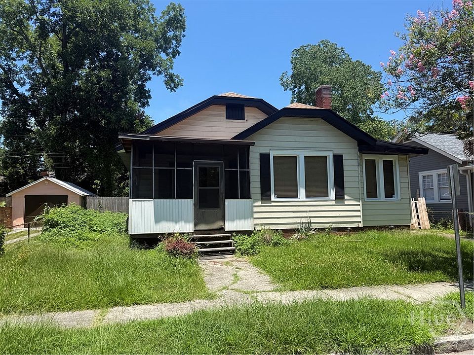 1st image of 1120 E 40th Drive
