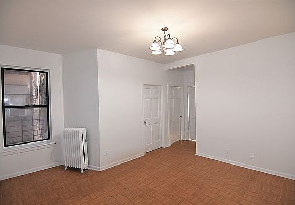 5th image of 527 W 160th St APT 3B