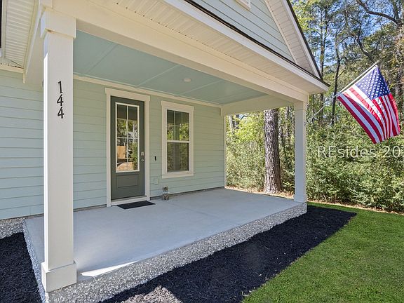 2nd image of 144 Baynard Rd