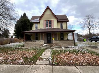 4530 East Rd, Leonard, MI 48367