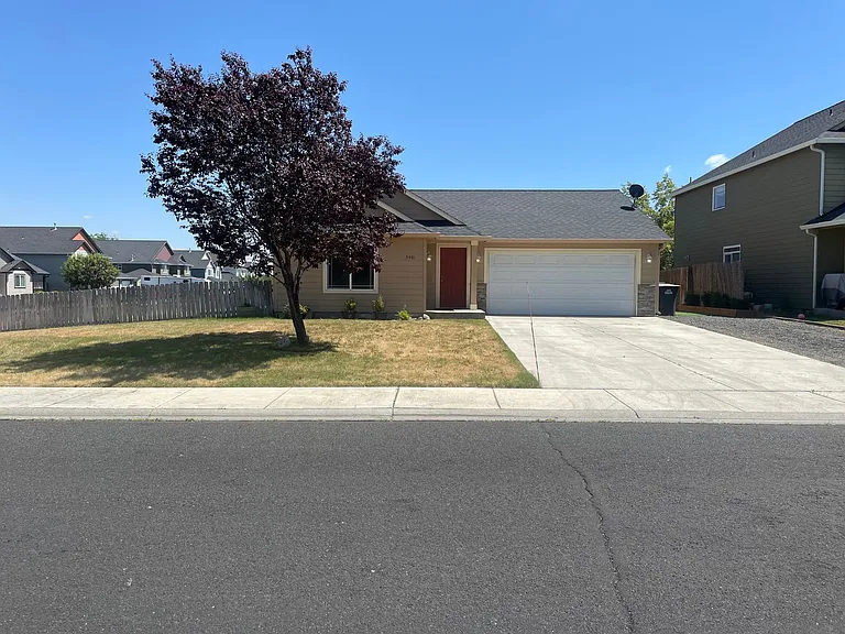 3401 W Mariner Ln — Photo 1