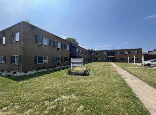 The Wildwood Apartments-24 17731 Lakeshore Boulevard, Cleveland, OH 44119