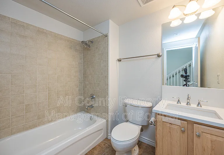 270 Laramie Blvd — Photo 22
