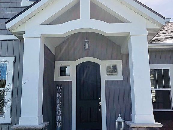 2nd image of 9705 Westview Dr SE