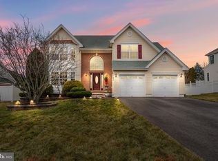 494 Mermaid Dr, Manahawkin, NJ 08050