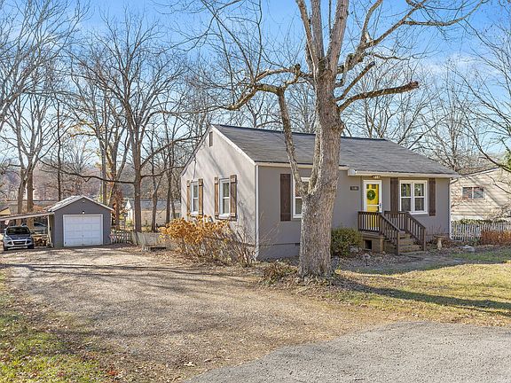 2nd image of 1181 Chippewah Dr