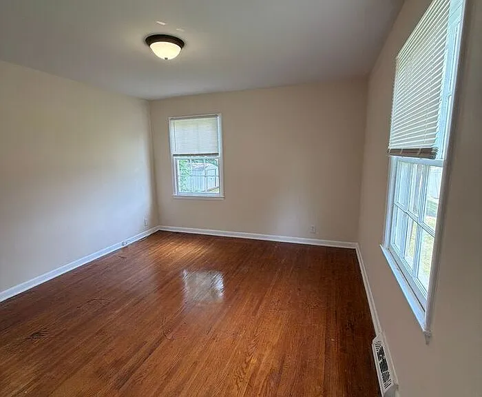 137 Sleepy Hollow Rd — Photo 9