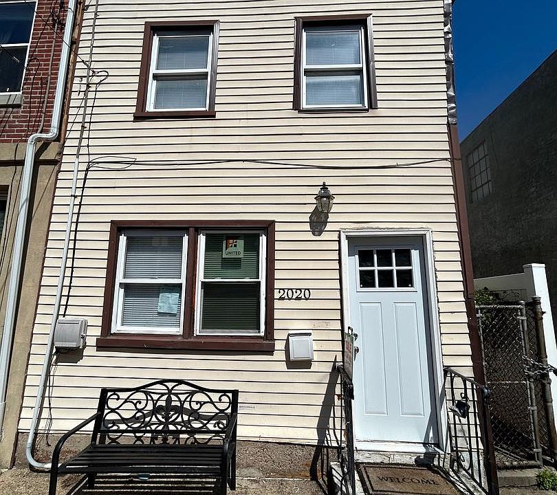 1st image of 2020 Tulip St