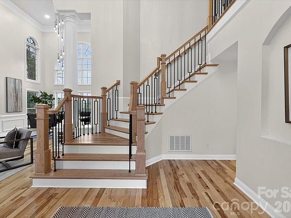 4th image of 9200 Rock Water Ct