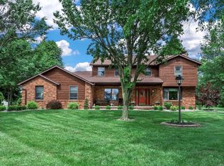 10 Lakeshore Dr, New Baden, IL 62265