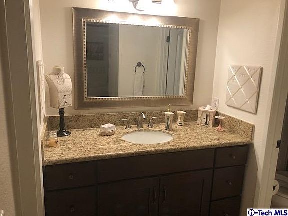 5th image of 21931 Burbank Blvd #5