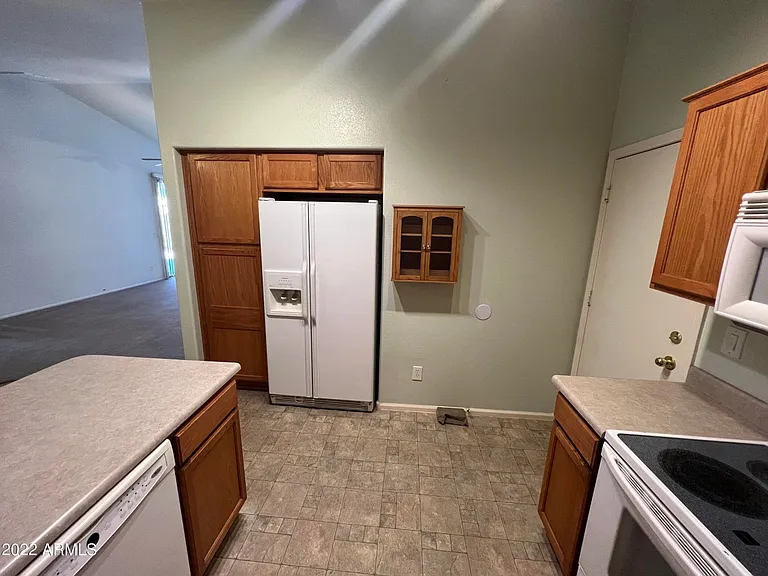 15796 W Latham St — Photo 12