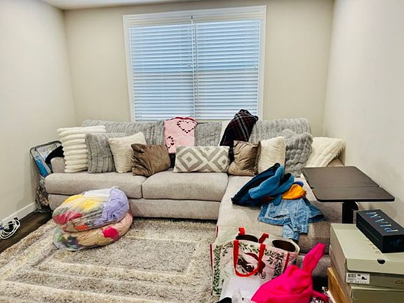 2nd image of 206 N Terrace Ave APT 3