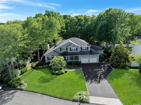 6 Cobbler Lane, East Setauket, NY 11733