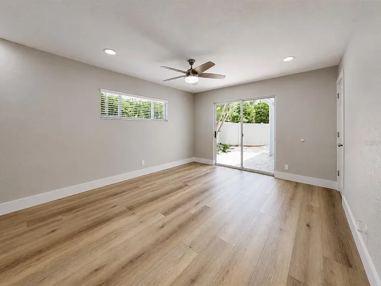 6513 Abaco Dr — Photo 26