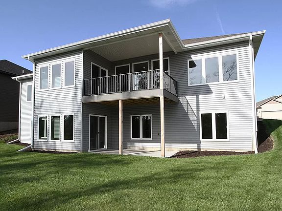 4th image of 9710 Balkan Ave