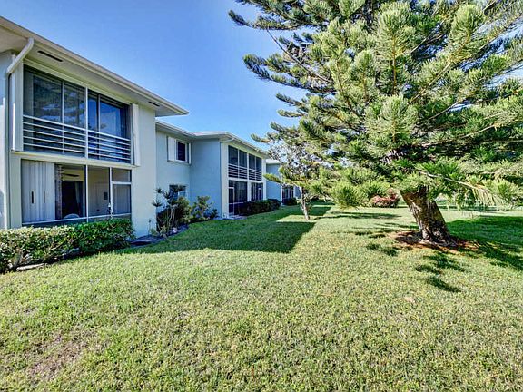 2nd image of 2620 SW 22nd Ave APT 1008
