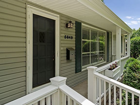 4th image of 5849 Fontana Dr