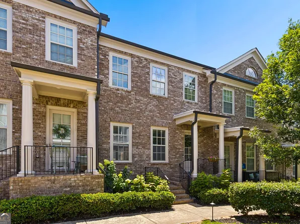 7012 Seneca Ct, Roswell, GA 30076