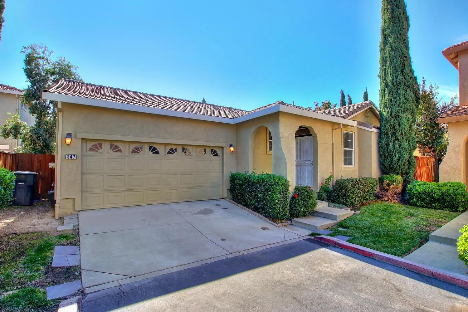 347 Dragonfly Cir photo 1